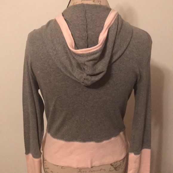 🌸🌸VICTORIA SECRET HOODIE SWEATSHIRT🌸🌸 - Picture 4 of 4